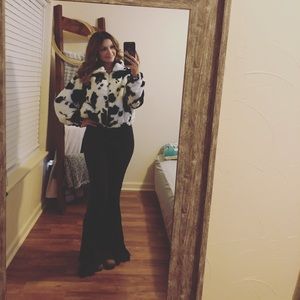 Meet your Posher, Monica